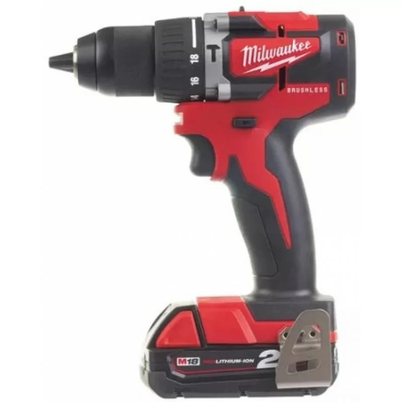 Аккумуляторная ударная дрель-шуруповерт Milwaukee M18 CBLPD-202C (2х2,0 Ач) – фото №1 Аккумуляторная ударная дрель-шуруповерт Milwaukee M18 CBLPD-202C (2х2,0 Ач) – №1