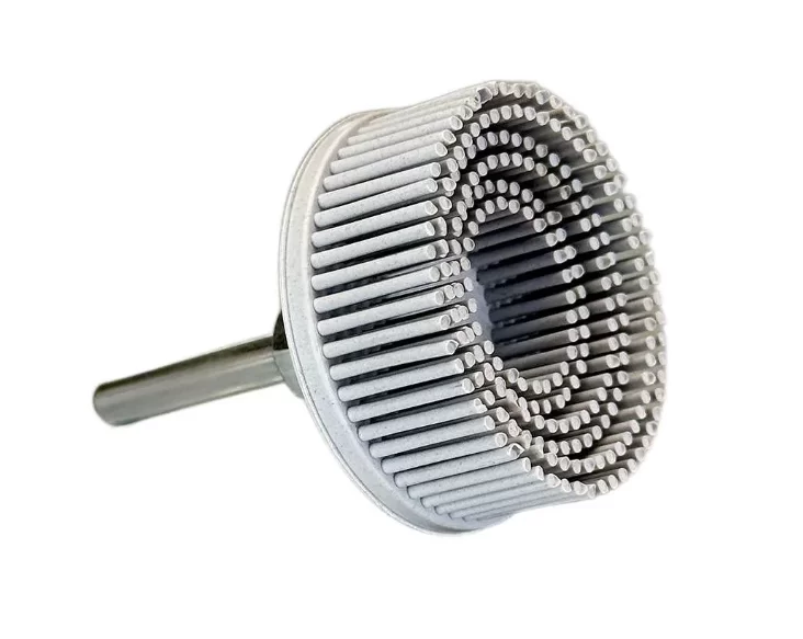 Насадка шлифовальная Uniqtool 46х46х20 мм Р120 гибкая – фото №1 Насадка шлифовальная Uniqtool 46х46х20 мм Р120 гибкая – №1