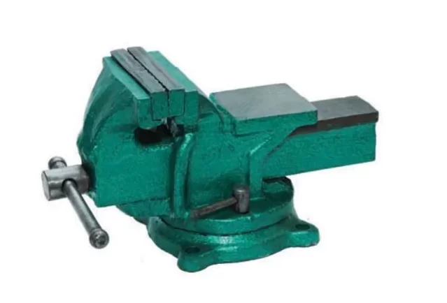 Тиски слесарные Skrab 100 мм поворотные (25430) – фото №1 Тиски слесарные Skrab 100 мм поворотные (25430) – №1