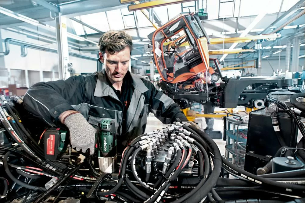 Аккумуляторный гайковерт Metabo SSW 18 LTX 600 (без акк. и з/у) №1