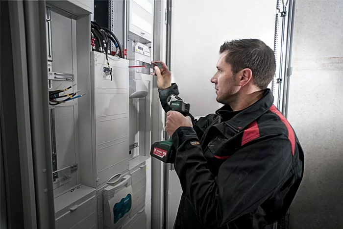 Фонарь Metabo ULA 14.4-18 LED без акк и ЗУ – №1