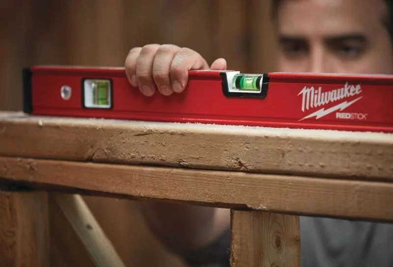 Уровень Milwaukee Compact 40 см – фото №1 Уровень Milwaukee Compact 40 см – №1