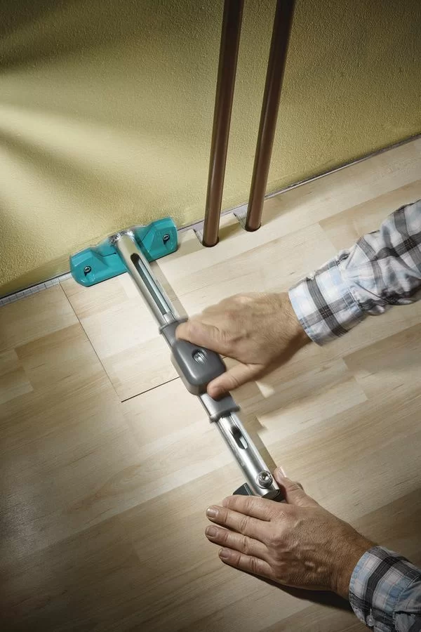 Струбцина для укладки ламинта Wolfcraft (6945000) – фото №3 Струбцина для укладки ламинта Wolfcraft (6945000) – №3