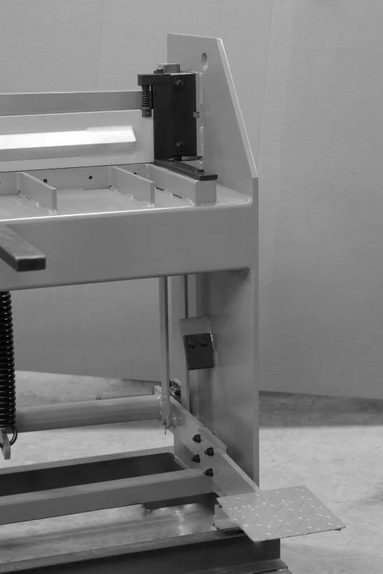 Гильотина механическая Stalex Q01-1,2х2500В ножная – №1