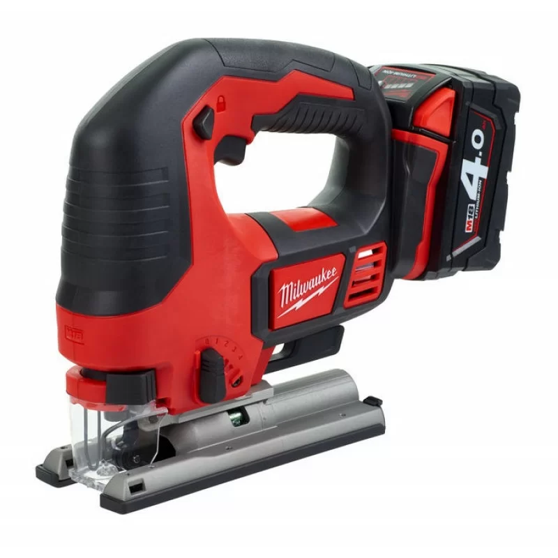 Аккумуляторный лобзик Milwaukee M18 BJS-402C (Li-Ion 4 Ач) – №1