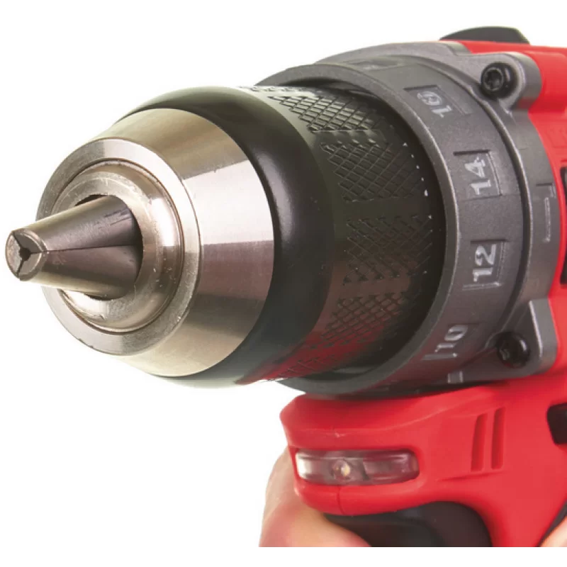 Аккумуляторная дрель-шуруповерт Milwaukee M12 FDD-202X FUEL (2х2,0 Aч) №1