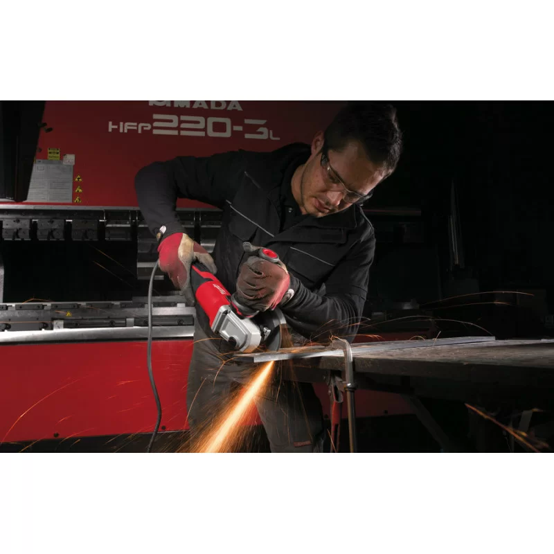 УШМ Milwaukee AGV 15-125 XE – №2