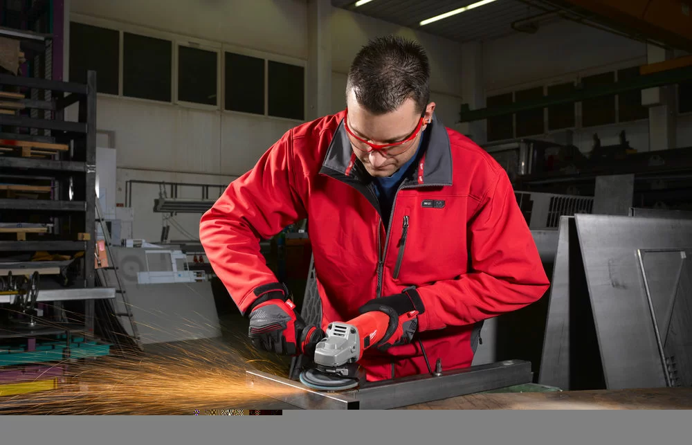 УШМ Milwaukee AGV 10-125 EK – №1