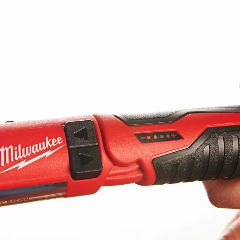 Аккумуляторная отвертка Milwaukee M4 D-202B – фото №6 Аккумуляторная отвертка Milwaukee M4 D-202B – №6