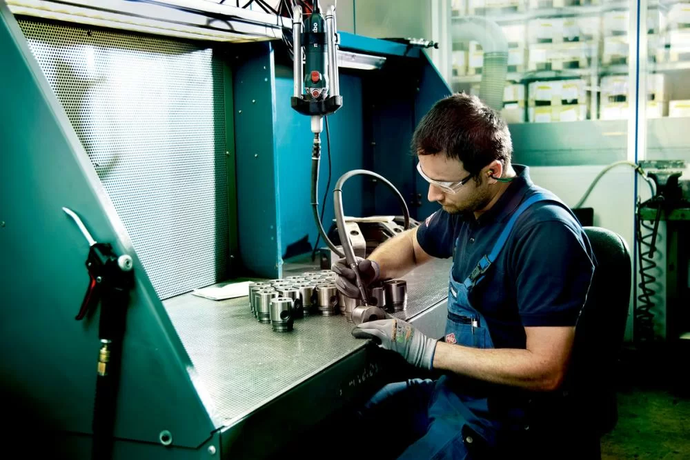 Прямая шлифовальная машина Metabo GE 710 Plus №1