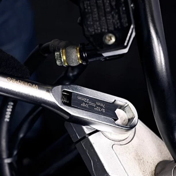 Ключ разводной WORKPRO 7-22 мм универсальный (WP272015) – №1