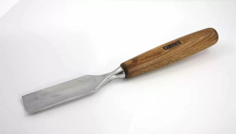 Резец острый Narex Profi 30 мм профиль 5 (826330) – фото №1 Резец острый Narex Profi 30 мм профиль 5 (826330) – №1