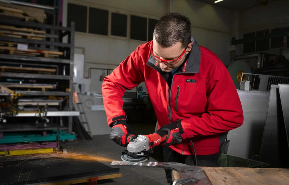 УШМ Milwaukee AGV 13-125 XE – №1