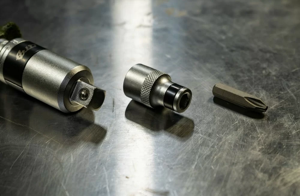 Отвертка ударная Дело Техники 5/16" со вставками (7 шт) – фото №1 Отвертка ударная Дело Техники 5/16" со вставками (7 шт) – №1