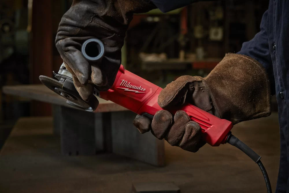 УШМ Milwaukee AGV 13-125 XSPDE – фото №2 УШМ Milwaukee AGV 13-125 XSPDE – №2