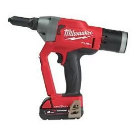 Фото товара «Аккумуляторный заклепочник Milwaukee M18 ONEFPRT-202X (2х2,0 Ач)»