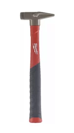 Фото товара «Молоток Milwaukee 200 гр. с рукояткой из стекловолокна»