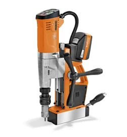 Фото товара «Аккумуляторный магнитный станок Fein AKBU 35 PMQ 18V корончатого сверления»