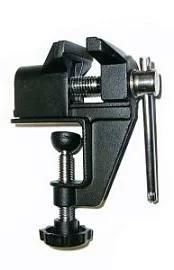 Фото товара «Тиски слесарные Skrab Al 40 мм настольные (25300)»