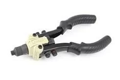 Раннее вы смотрели Заклепочник Дело Техники двуручный для вытяжных и резьбовых заклёпок Вы смотрели Заклепочник Дело Техники двуручный для вытяжных и резьбовых заклёпок