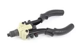 Фото товара «Заклепочник Дело Техники двуручный для вытяжных и резьбовых заклёпок»