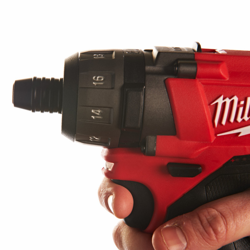 Аккумуляторная дрель-шуруповерт Milwaukee M12 CD-0 FUEL (без акк. и з/у) №4