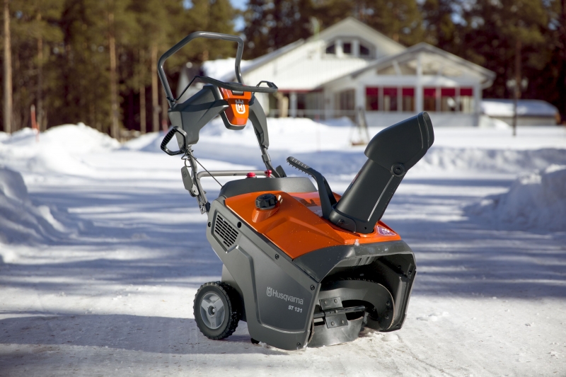 Снегоуборщик бензиновый Husqvarna ST 151 №4