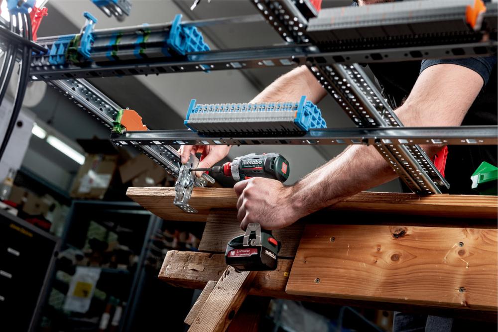 Аккумуляторная дрель-шуруповерт Metabo PowerMaxx BS 12BL Quick (2x2,0 Ач) в кейсе №2