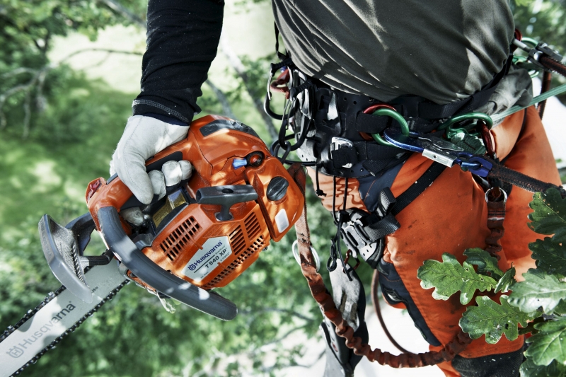 Пила цепная бензиновая Husqvarna T540 XP II №4