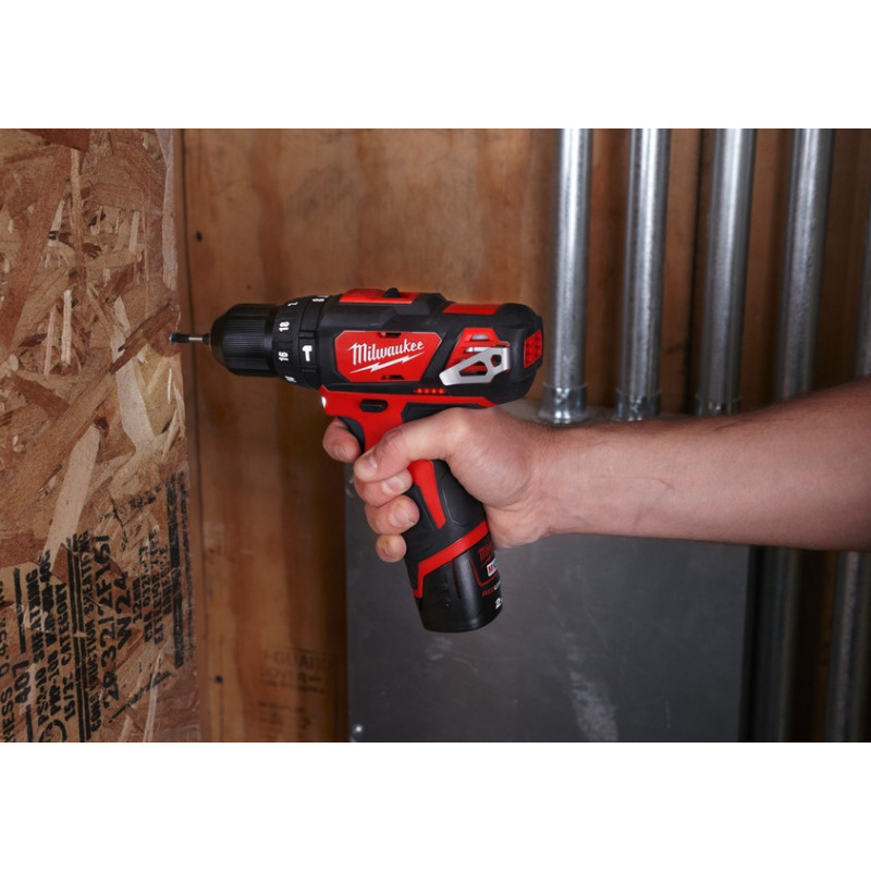 Аккумуляторная ударная дрель-шуруповерт Milwaukee M12 BPD-202С (2х2,0 Ач) №5