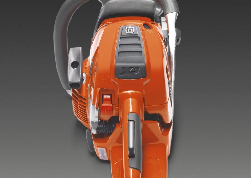Пила цепная бензиновая Husqvarna 555 15" №2