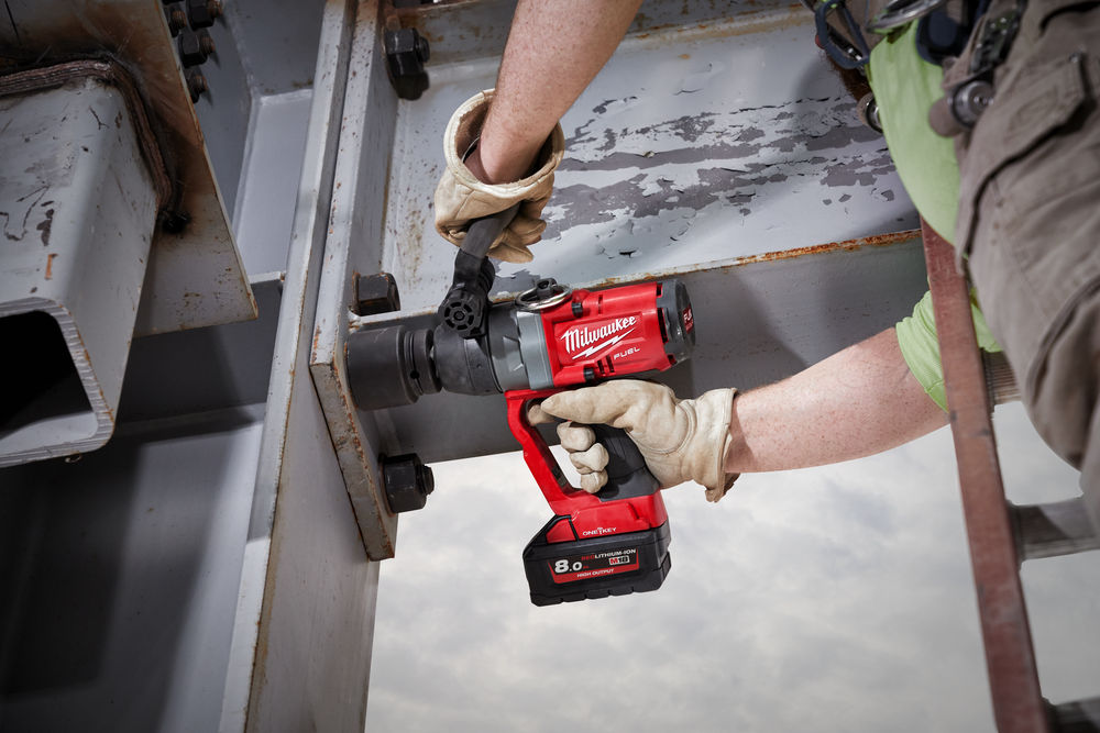 Аккумуляторный гайковерт Milwaukee M18 ONEFHIWF1-802X ONE-KEY FUEL 1'' (2х8,0 Ач) №5