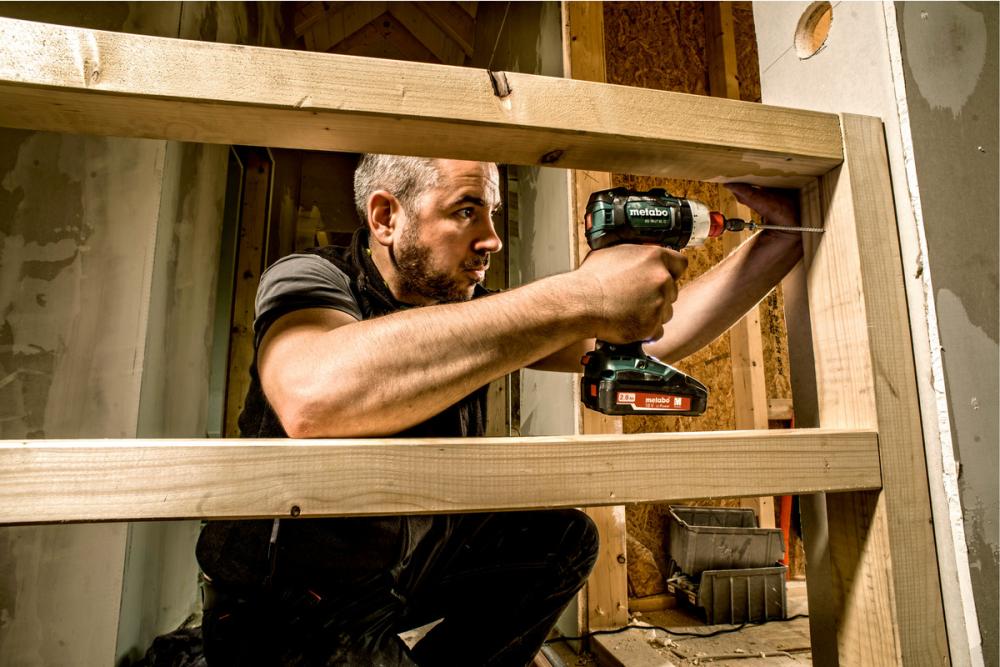 Аккумуляторная дрель-шуруповерт Metabo BS 18 LT BL Quick (без акк. и з/у) №1