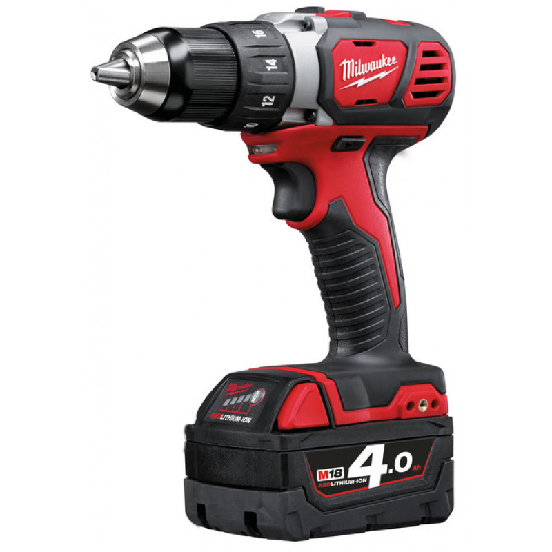 Аккумуляторная дрель-шуруповерт Milwaukee M18 BDD-402C (2х4,0 Ач) №1