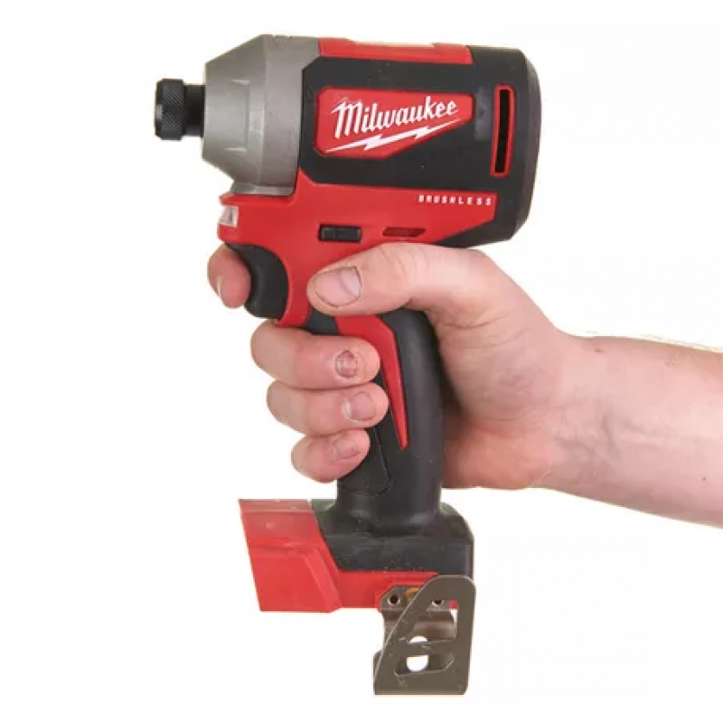 Аккумуляторный винтоверт Milwaukee M18 CBLID-0 (без акк. и з/у) №1