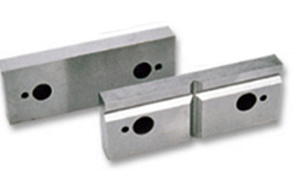 Фото товара «Губки сменные Groz JAW/SP/V-50 для тисков, 50 мм»